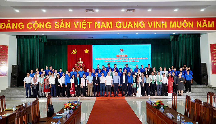 Trí thức trẻ góp nhiều ý kiến cho sự phát triển của Đồng Tháp